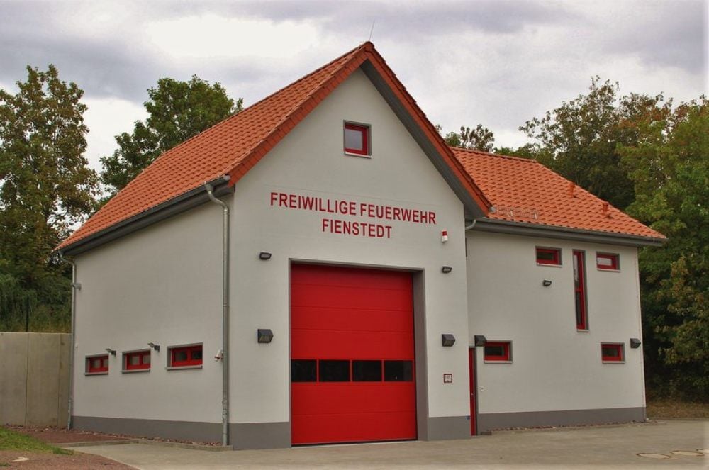 Das neue Feuerwehrgerätehaus in Fienstedt ist fertig.