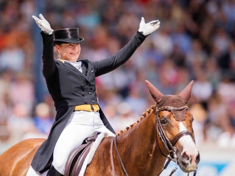 Isabell Werth sammelte bereits sechs Goldmedaillen bei Olympia und neun bei Weltmeisterschaften. Foto: Rolf Vennenbernd