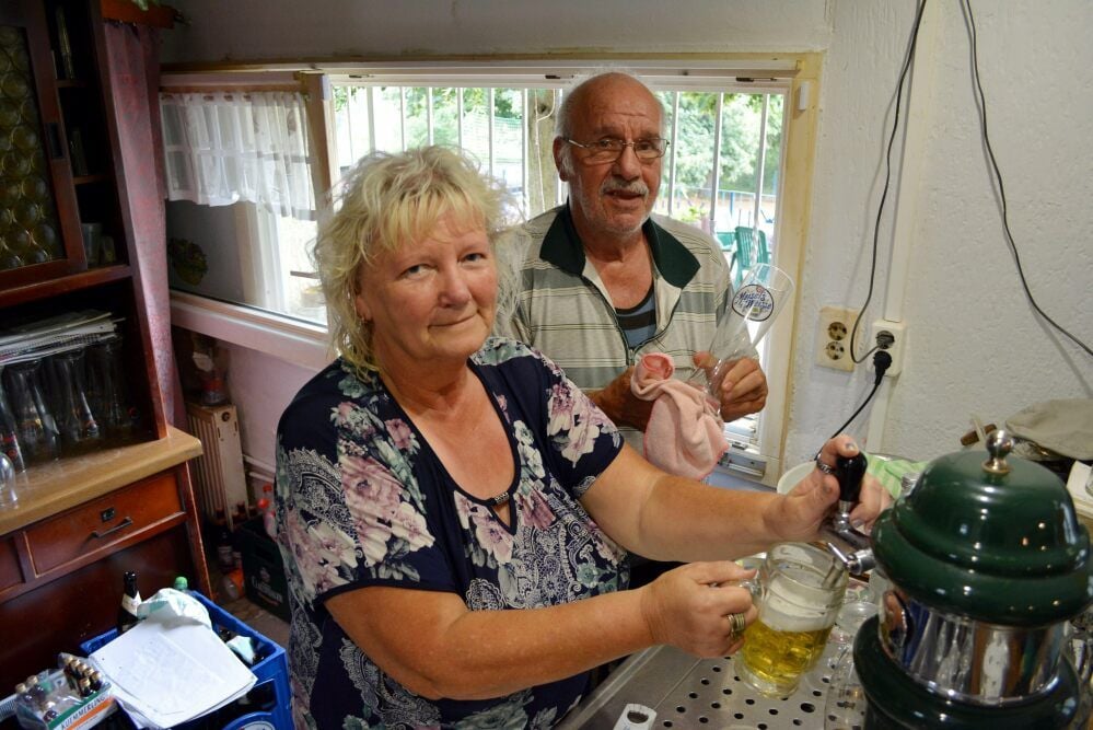 Monika und Karl Eberhard Monnheimer bewirtschaften die Gartengaststätte „Hoffnung“ in Weißenfels.