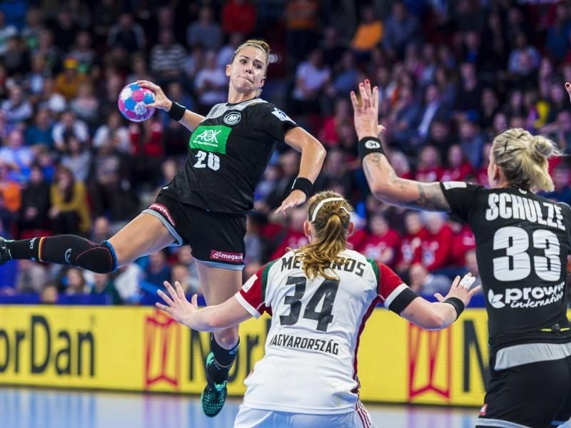 Die Handball-EM der Frauen soll wie geplant stattfinden. Foto: Marco Wolf/wolf-sportfoto/dpa