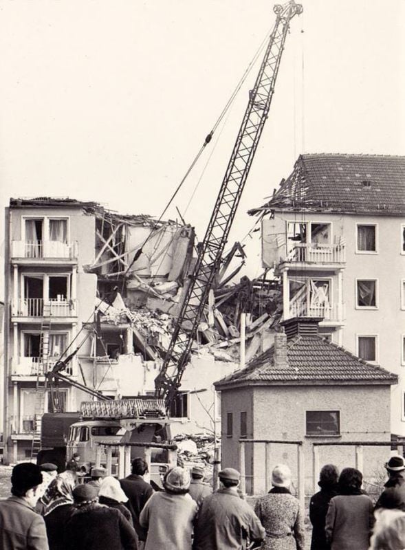 Der zerstörte Block