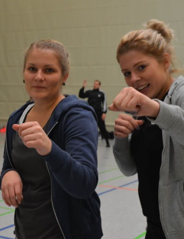 Laura mit Freundin Anne
