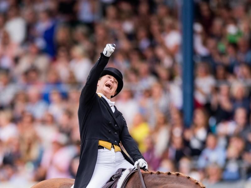 Dressurreiterin Isabell Werth hat mit Bella Rose 2 den Großen Preis von Aachen gewonnen. Foto: Rolf Vennenbernd