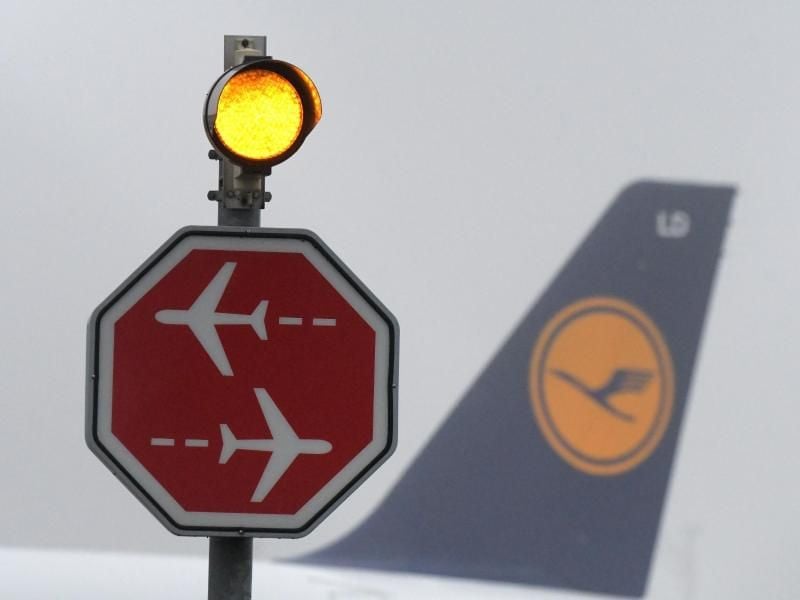 Auch heute bleiben zahlreiche Maschinen der Lufthansa wegen des Pilotenstreiks am Boden. Foto: Stefan Puchner
