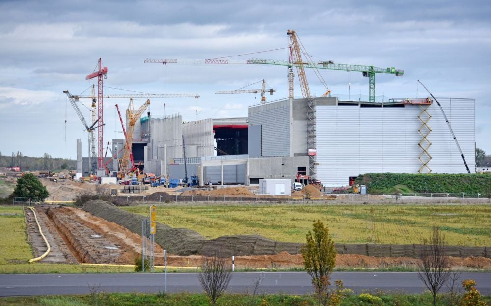 Die Papierfabrik wächst in rasantem Tempo.