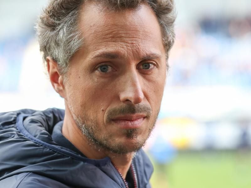 Steht an der Seitenlinie beim 1. FSV Mainz 05: Trainer Jan-Moritz Lichte. Foto: Friso Gentsch/dpa
