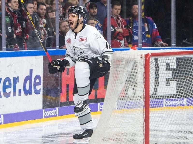 Hat Chancen auf einen NHL-Club: Yasin Ehliz. Foto: Marius Becker