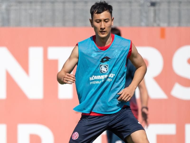 Mainz wird vorerst auf Neuzugang Dong-Won Ji verzichten müssen. Foto: Thorsten Wagner