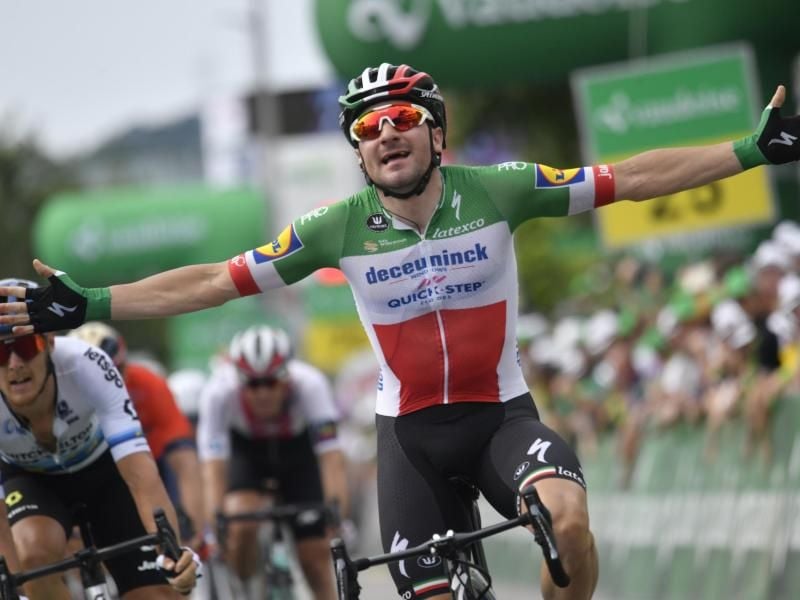 Italiens Sprintstar Elia Viviani will auch in Hamburg wieder jubeln. Foto: Gian Ehrenzeller/KEYSTONE