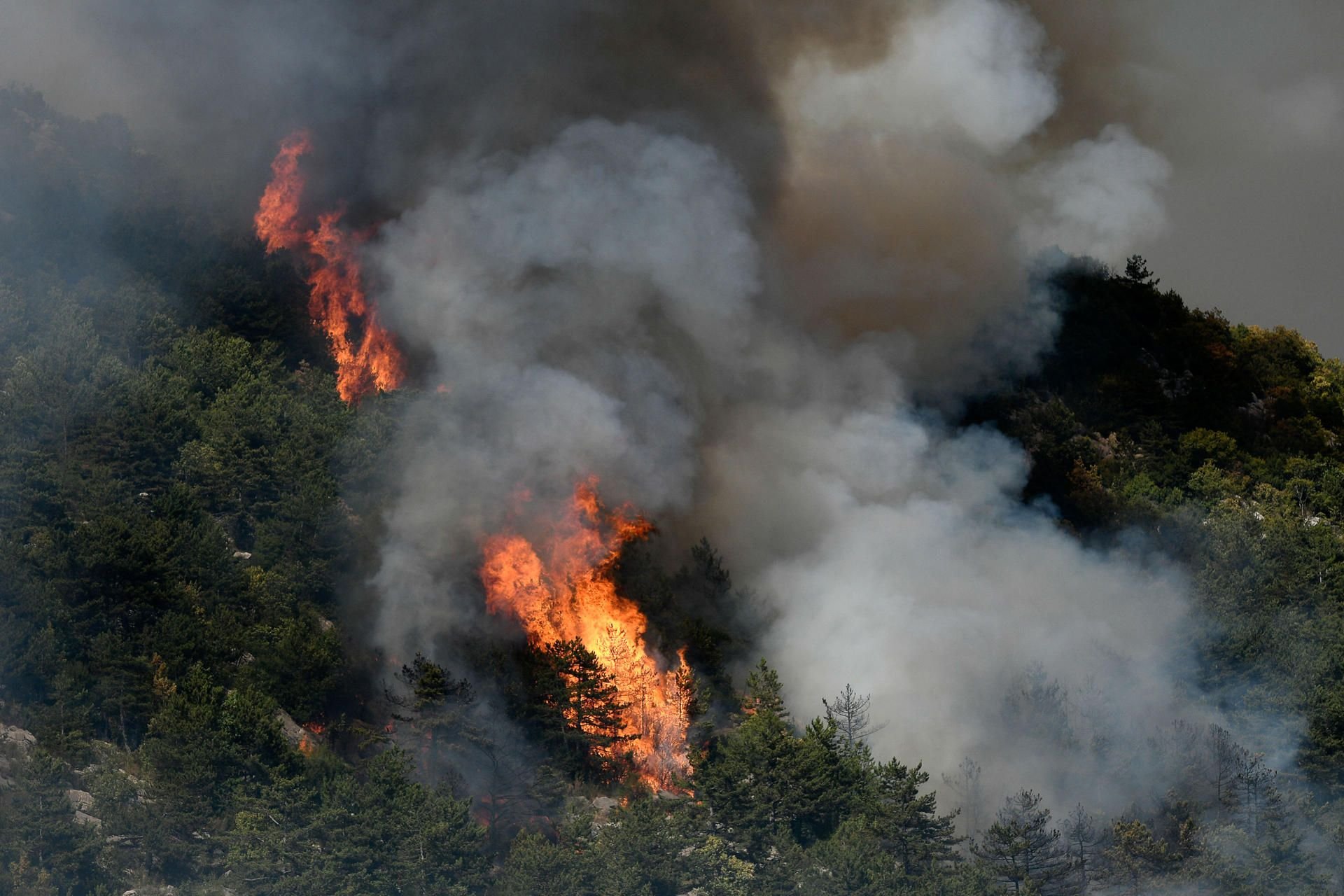 Feuer in der Nähe von Split: Der Balkan ächzt unter einer Hitzewelle.