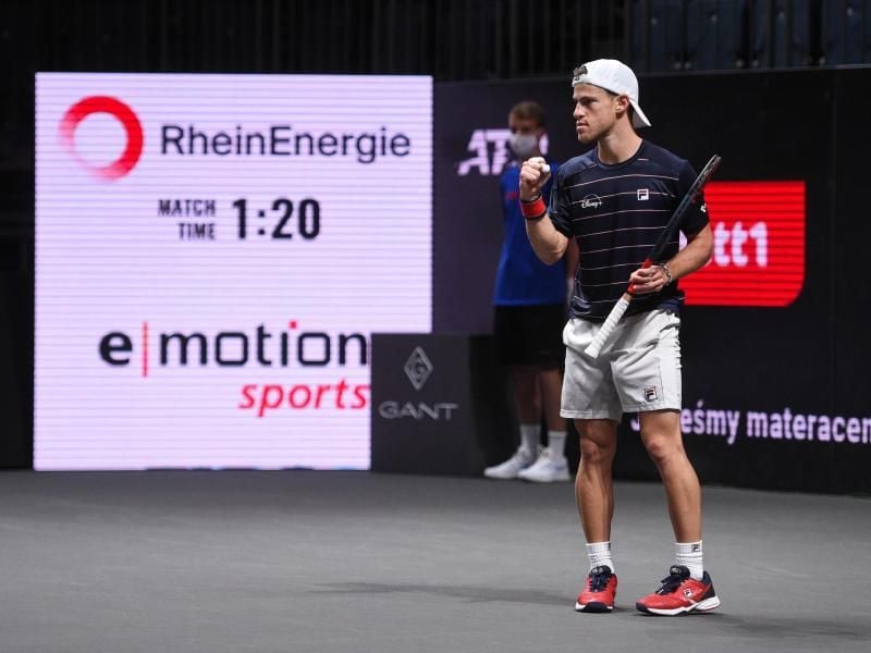 Diego Schwartzman hat beim ATP-Turnier in Köln das Halbfinale erreicht. Foto: Jonas Güttler/dpa