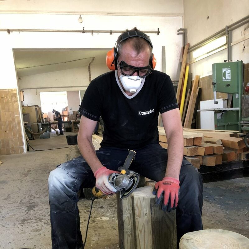 Benjamin Lafeld arbeitet in der Jugendwerkstatt der GSG Helbra.