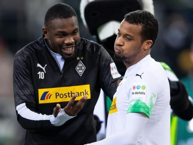 Gladbachs Traum-Duo: Marcus Thuram (l) und Alassane Plea. Foto: Marius Becker/dpa
