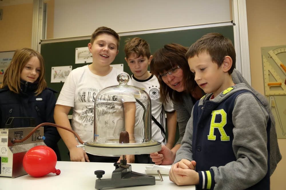 Tag der Offenen Tür : Generationen treffen sich an der Sekundarschule Roßla