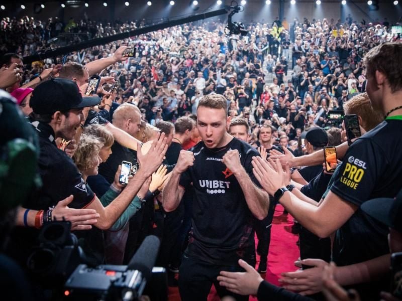 Astralis-Spieler Nicolai „dev1ce” Reedtz bei den Finals der ESL Pro League Saison 10. (Archivbild). Foto: Helena Kristiansson/ESL/dpa