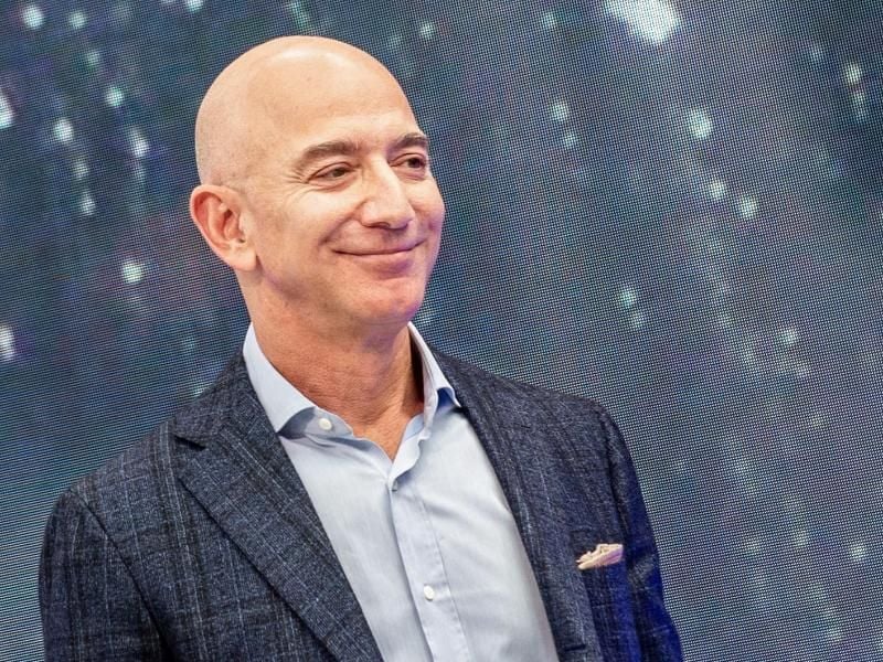 Jeff Bezos ist Chef und Gründer von Amazon und gilt als reichster Mensch der Welt. Foto: Andrej Sokolow/dpa
