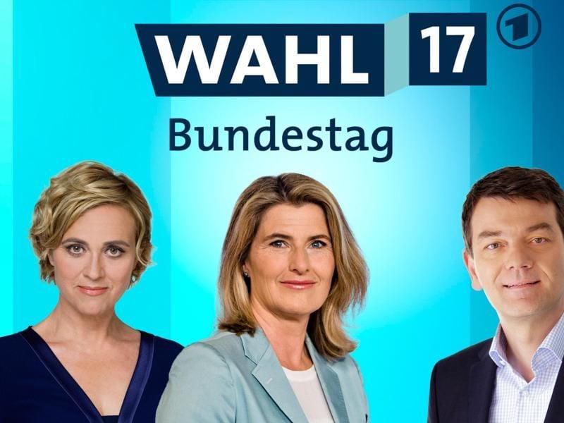 Die Moderatoren zum Wahlabend: Caren Miosga, Tina Hassel und Jörg Schönenborn berichten aus Berlin. Foto: ARD-Hauptstadtstudio