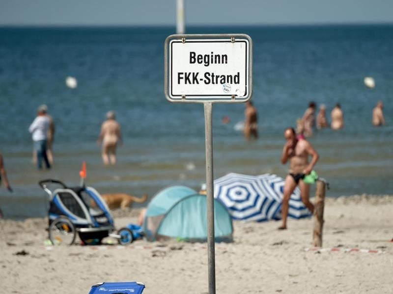 Es gibt ihn noch - den FKK-Strand. Foto: Carsten Rehder