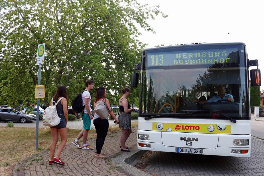 Der öffentliche Nahverkehr mit dem Bus wird zunehmend unattraktiver.