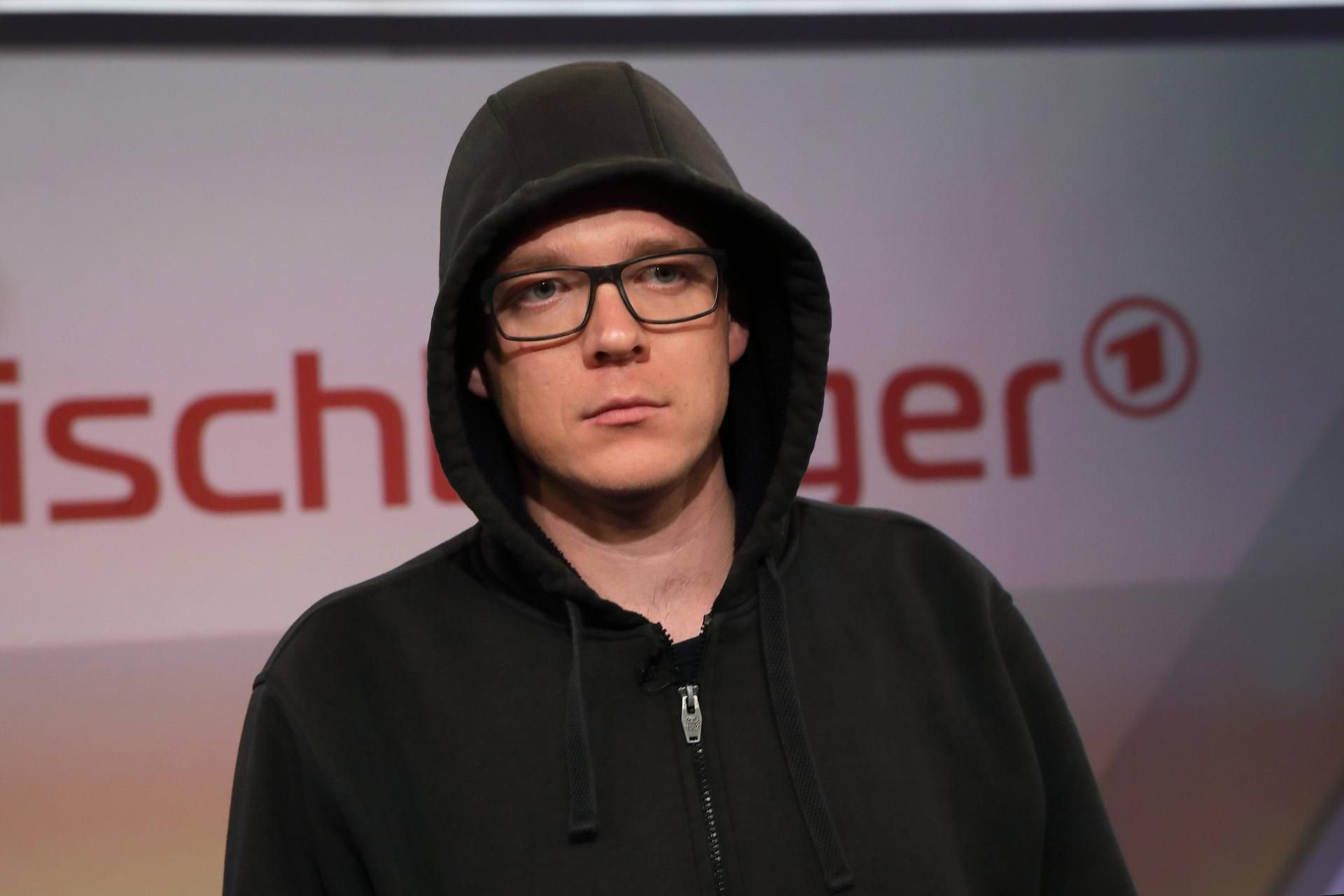 Nico Semsrott verlässt Die Partei.