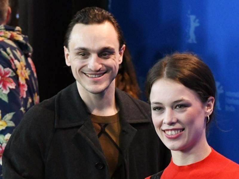 Die Schauspieler Franz Rogowski und Paula Beer auf der Berlinale. Foto: Maurizio Gambarini