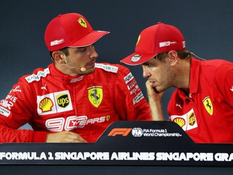 Teamkollegen und Konkurrenten zugleich: Charles Leclerc (l) und Sebastian Vettel. Foto: Yong Teck Lim/dpa