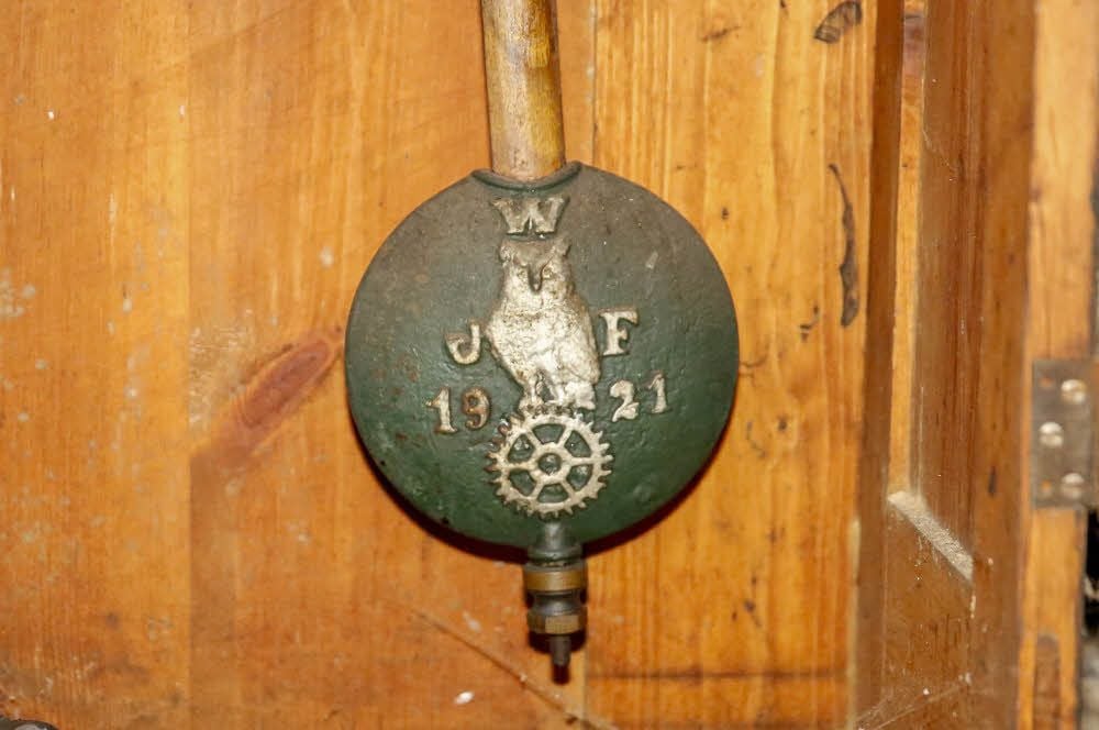 Das Pendel der Uhr