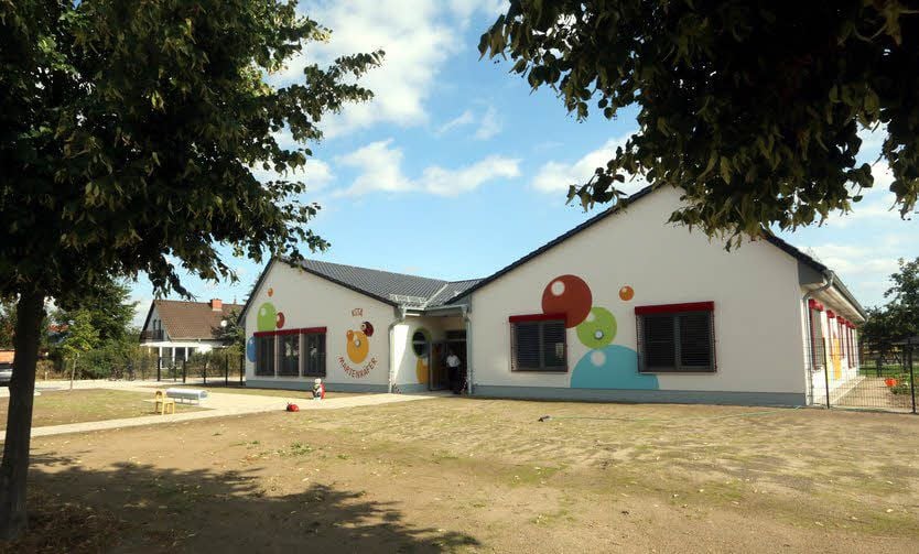 Unmittelbar neben dem Bowling- und Freizeitcenter ist die neue Klödener Kindertagesstätte entstanden.