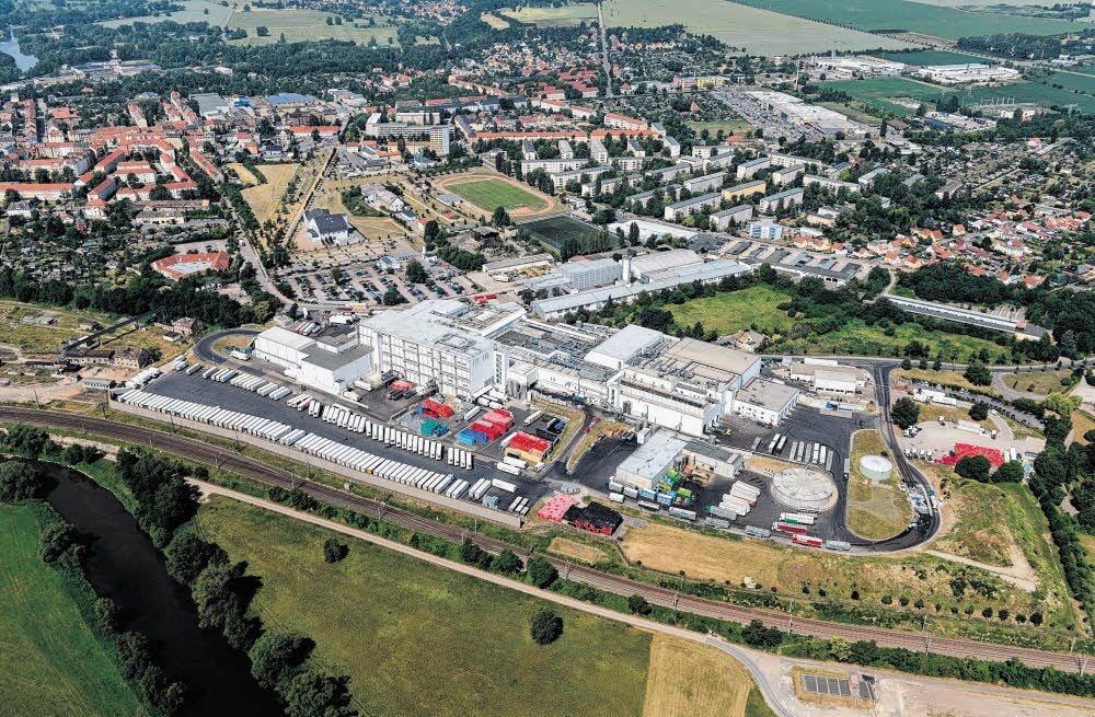 Dieses Luftbild von Weißenfels Nord ist gelistet als „1843“ und kann im MZ-Bildershop bestellt werden.