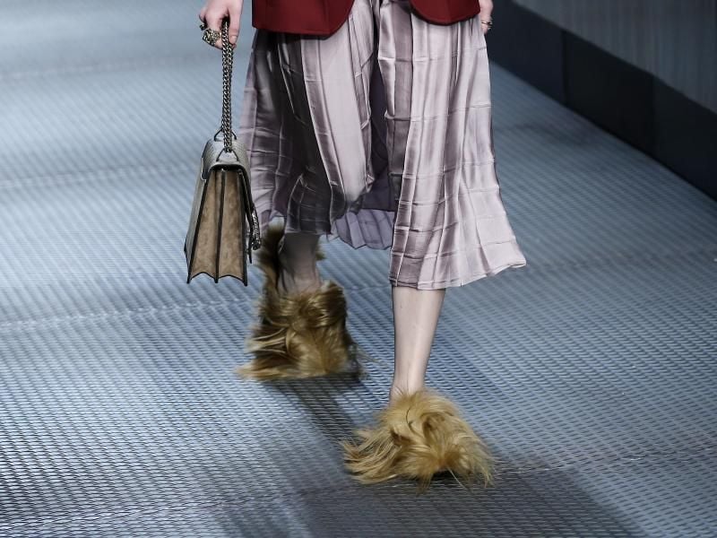 Das ist bei Gucci Vergangenheit: Ab der Sommerkollektion 2018 werde das Unternehmen keine Pelze mehr verwenden, sagte Unternehmenschef Marco Bizzari in London. Foto: Antonio Calanni