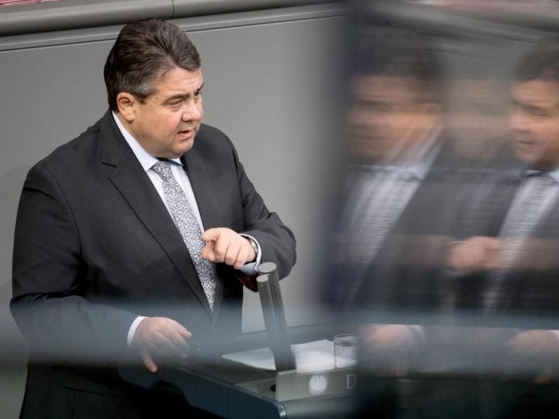 SPD-Chef Sigmar Gabriel fordert, das Kindergeld für EU-Ausländer zu kürzen, deren Kinder im Heimatland leben. Foto: Kay Nietfeld