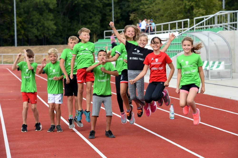 Die Talentgruppe beim Trainingsauftakt. Die Mädchen und Jungen kommen aus Zeitz und Umgebung.
