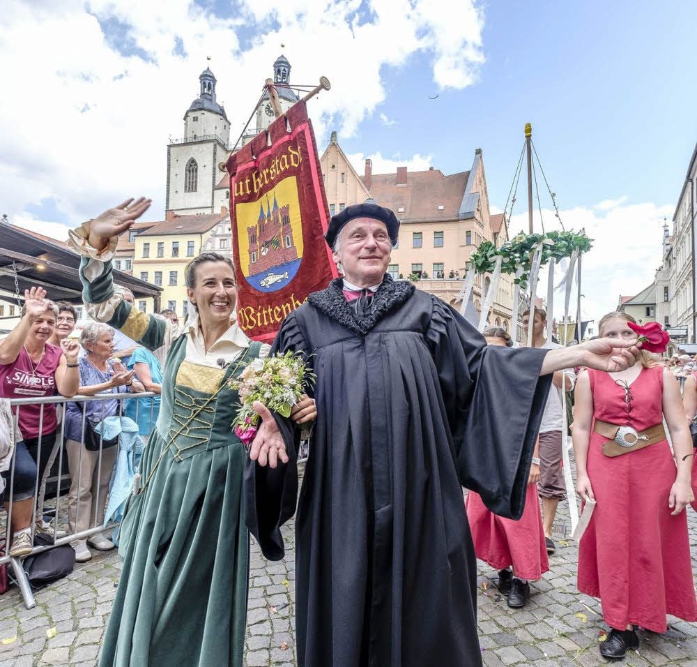 Auch im Jubiläumsjahr 2017 wurde im Juni Luthers Hochzeit auf dem Markt in Wittenberg gefeiert.