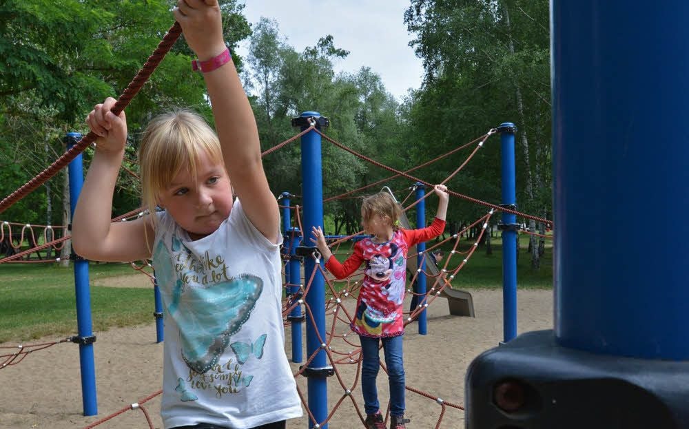 Der Abenteuer-Spielplatz bei Schadeleben hat neue Attraktionen, die werden mit einer Party eingeweiht.