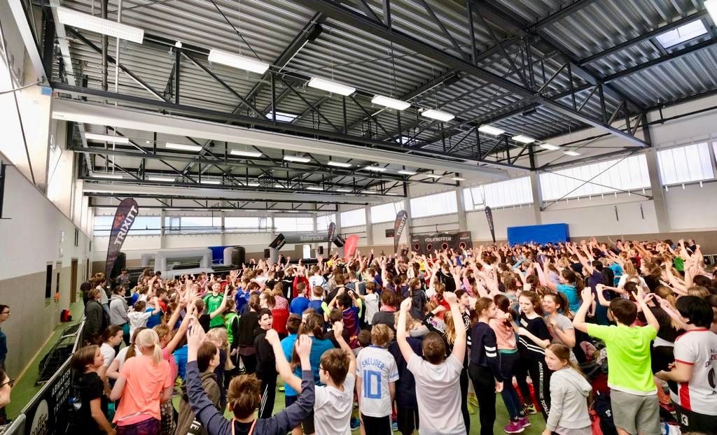 Neue Sporthalle am Steg eröffnet