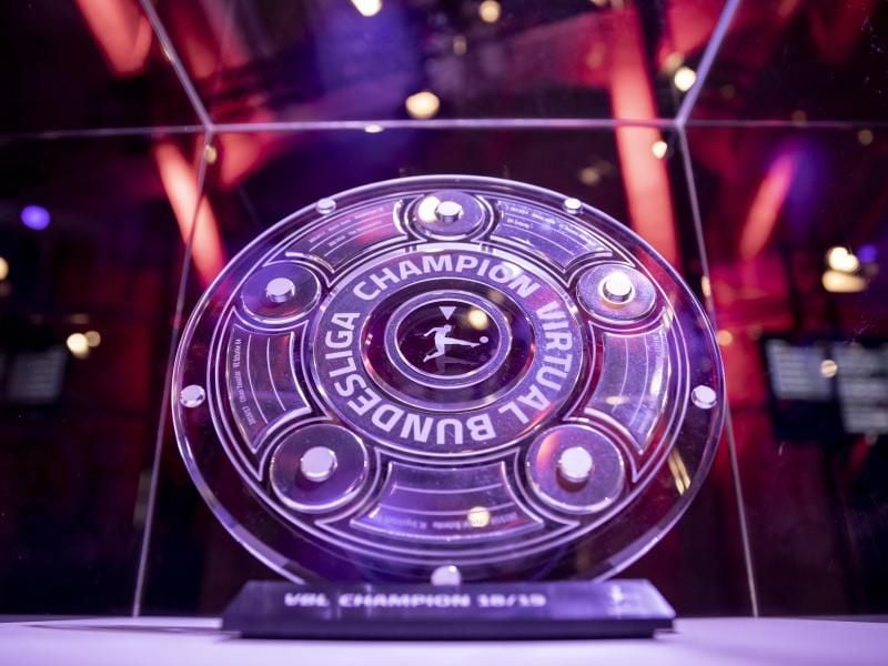 Das Grand Final der Virtual Bundesliga ist wegen des Coronavirus in diesem Jahr ein Online-Turnier. Foto: Christoph Soeder/dpa