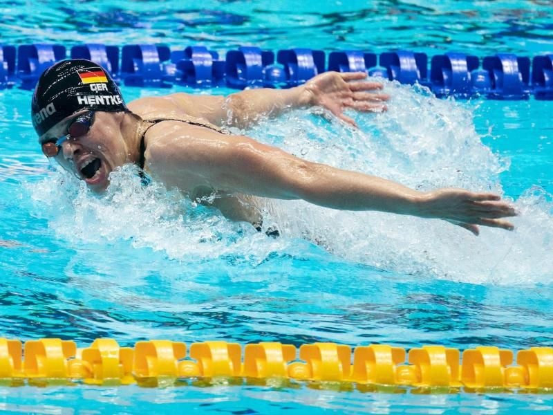Über 200 Meter Schmetterling knapp am Podest vorbei: Franziska Hentke in Aktion. Foto: Bernd Thissen