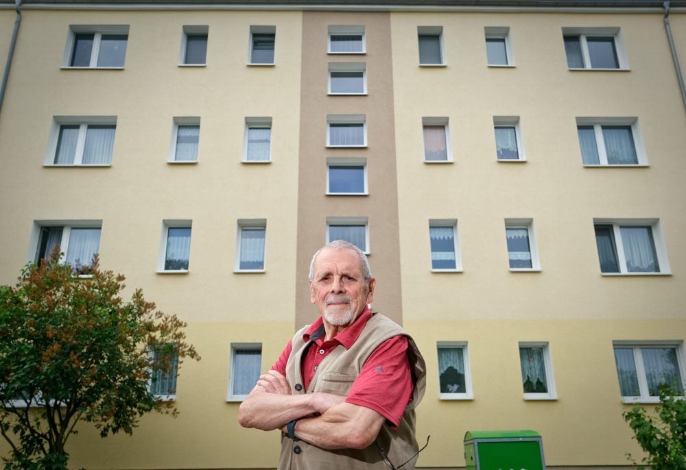 Reinhard Höhne kämpft gegen die Pläne, das Wohngebiet im Landrain abzureißen und neu zu bauen.