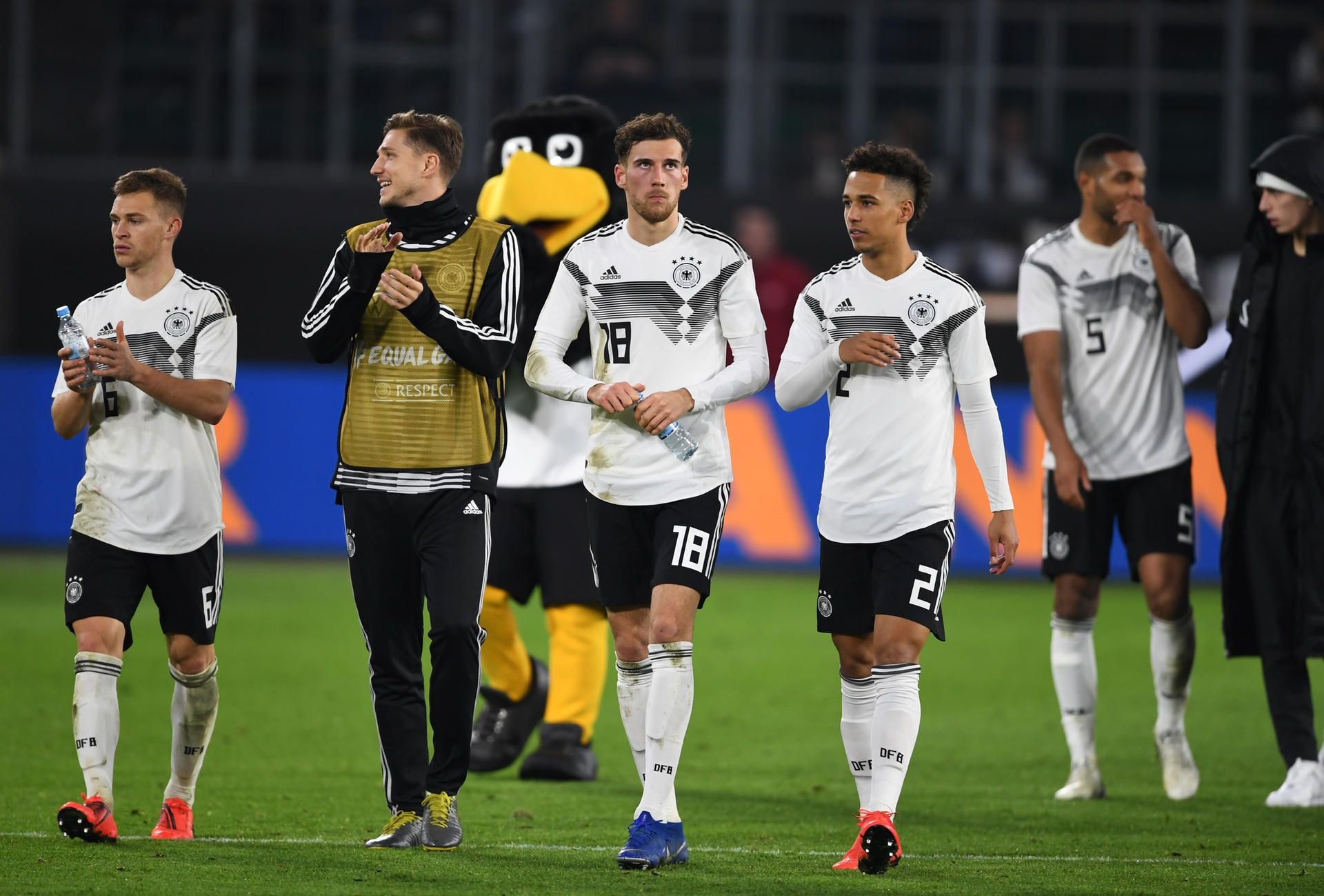 Die deutschen Nationalspieler hatten mit der Stimmung in Wolfsburg so ihre Probleme.