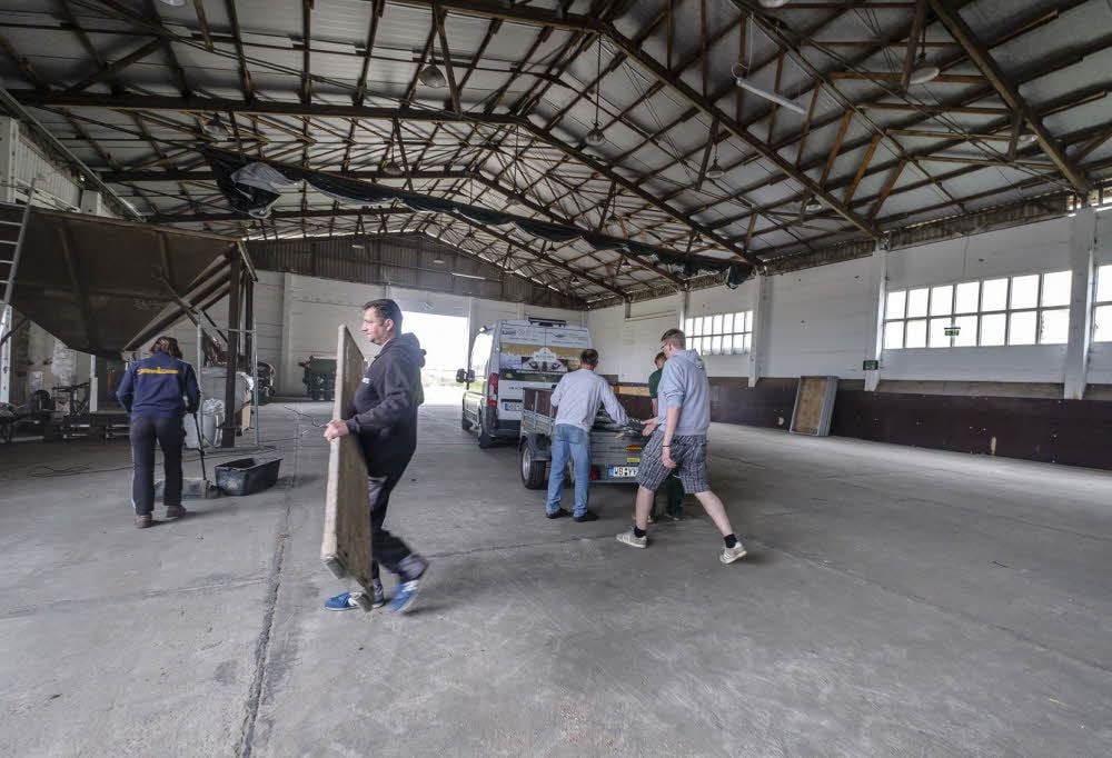 Die Kartoffellagerhalle in Selbitz wird als idealer Veranstaltungsort angesehen. Doch dafür muss sie ordentlich hergerichtet werden.