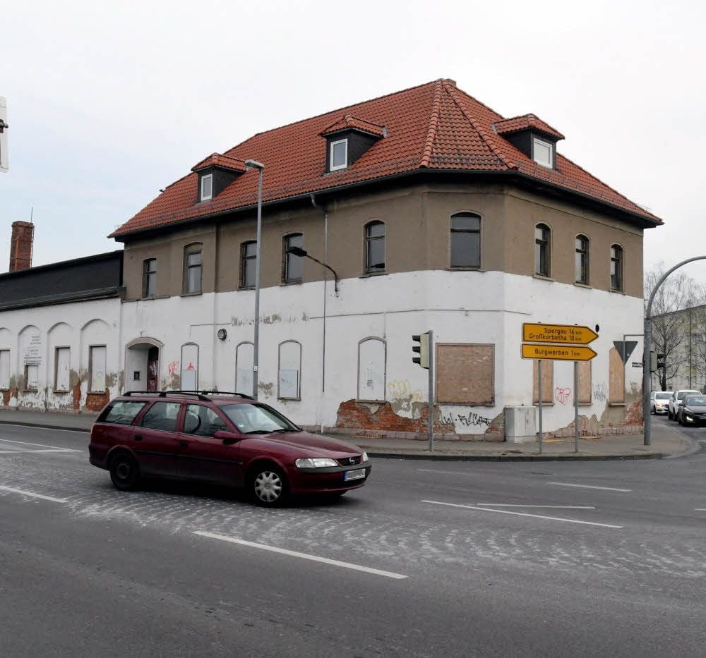 Heute: Das ehemalige Kaffeehaus ist heute ein Schandfleck in der Neustadt.