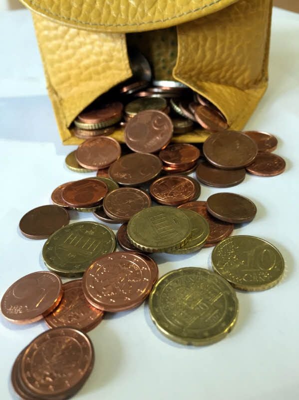 Ein-, Zwei- und Fünf-Cent-Stücke werden häufig im Einzelhandel verwendet.