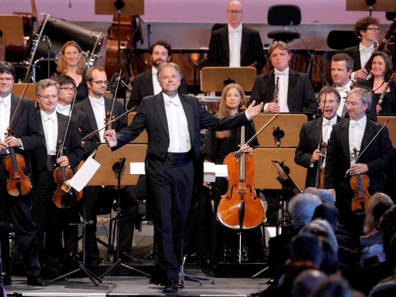 Thomas Hengelbrock dirigierte das Elbphilharmonie Orchester. Foto: Markus Scholz