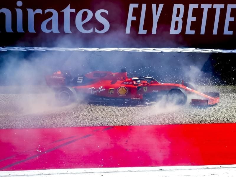 Sebastian Vettel konnte beim freien Training einen Crash mit seinem Ferrari gerade noch vermeiden. Foto: Erwin Scheriau/APA