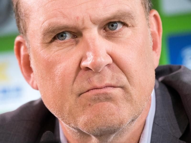 Jörg Schmadtke ist der Sportchef des VfL Wolfsburg. Foto: Julian Stratenschulte
