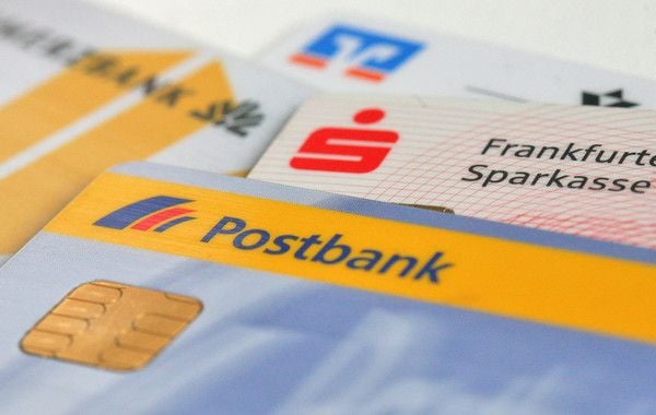 Welche Girokonten sind derzeit noch kostenlos? Eine Antwort auf diese Frage liefert eine aktuelle Auswertung von Finanztest.