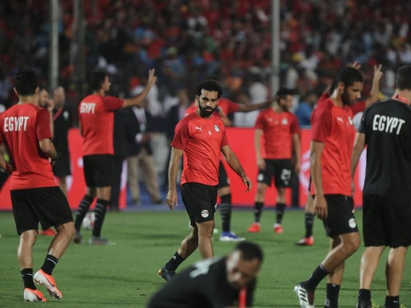 Ägypten mit Liverpool-Star Mohamed Salah (M) steht durch den 2:0-Sieg über Kongo im Achtelfinale des Afrika-Cups. Foto: Gehad Hamdy