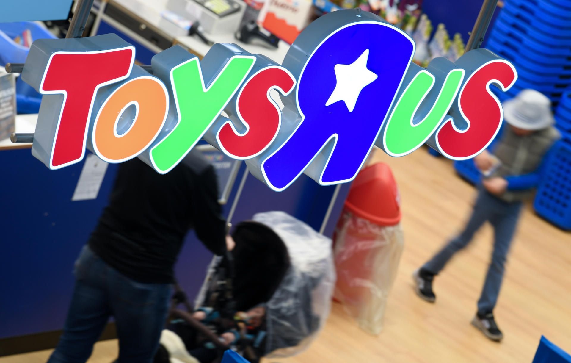 Smyths Toys übernimmt 93 Märkte