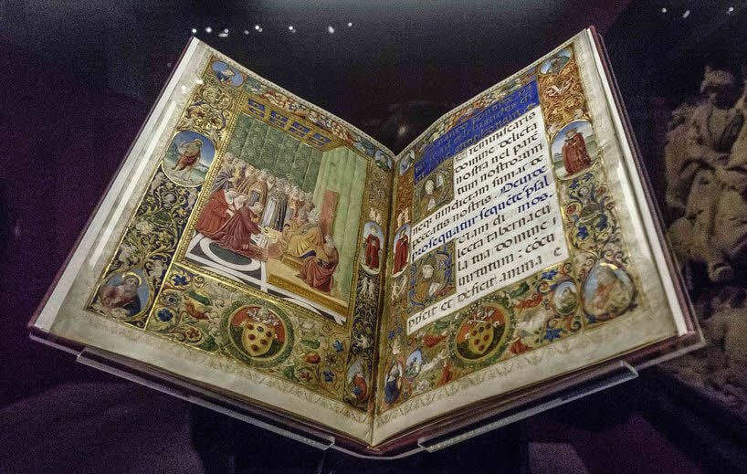 Diese Prachthandschrift über Papst Leo X. gehört zu den 95 Schätzen, die in der Nationalen Sonderausstellung im Augusteum gezeigt werden.