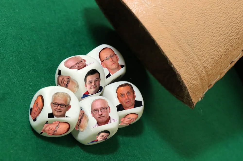 Sonntag fallen die Würfel - die Wähler entscheiden zwischen Patrick Graul, Holger Hüttel, Gerald Neuschl, Ralf Poschmann und Sven Strauß.